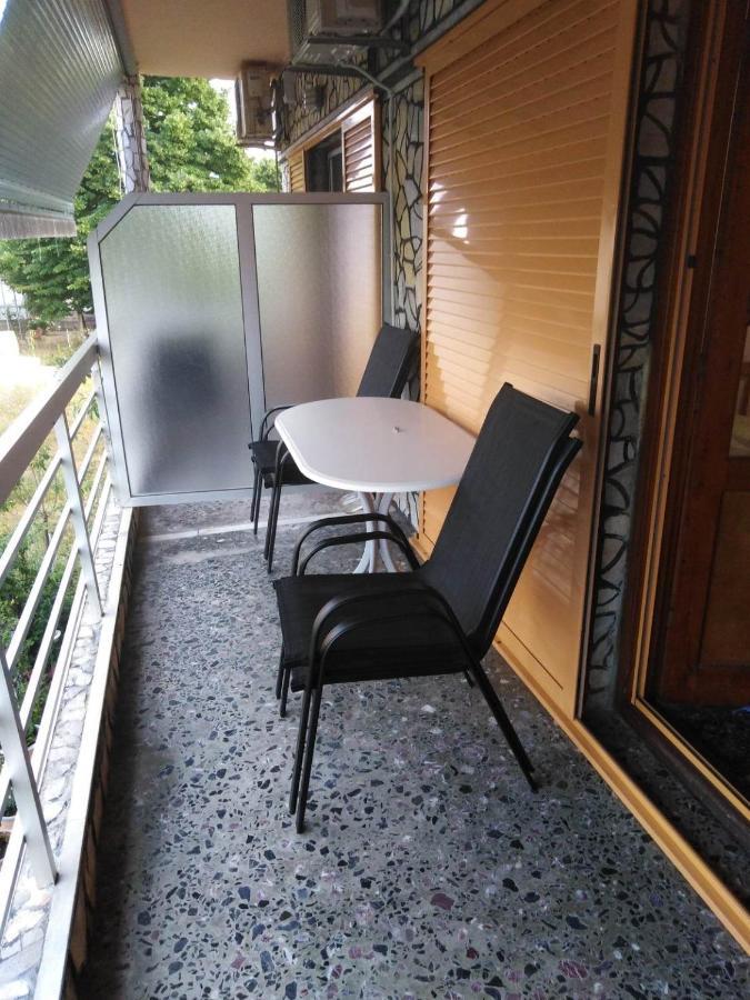 Miltos Rooms Leptokaryá Eksteriør billede